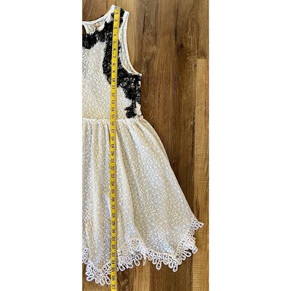 Free People S Romantic‎ Ivory & Black Lace Boho Summer Festival Gypsy Dress NWOT - Picture 7 of 13